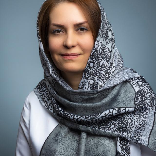 دکتر مینو سادات امین زاده