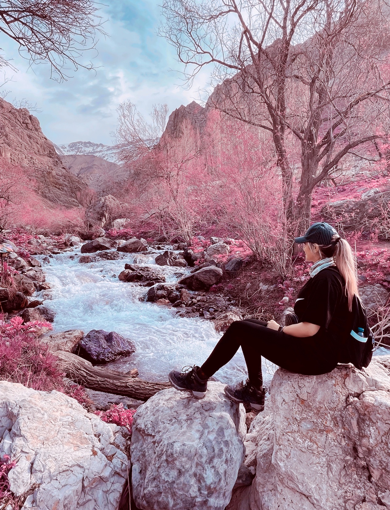 سارا احمدی