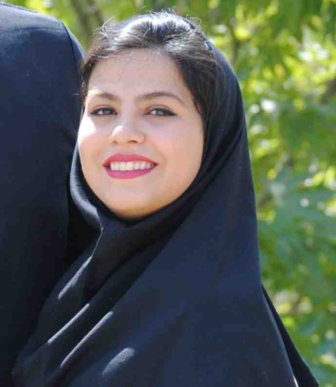 دکتر نرگس پاکروی