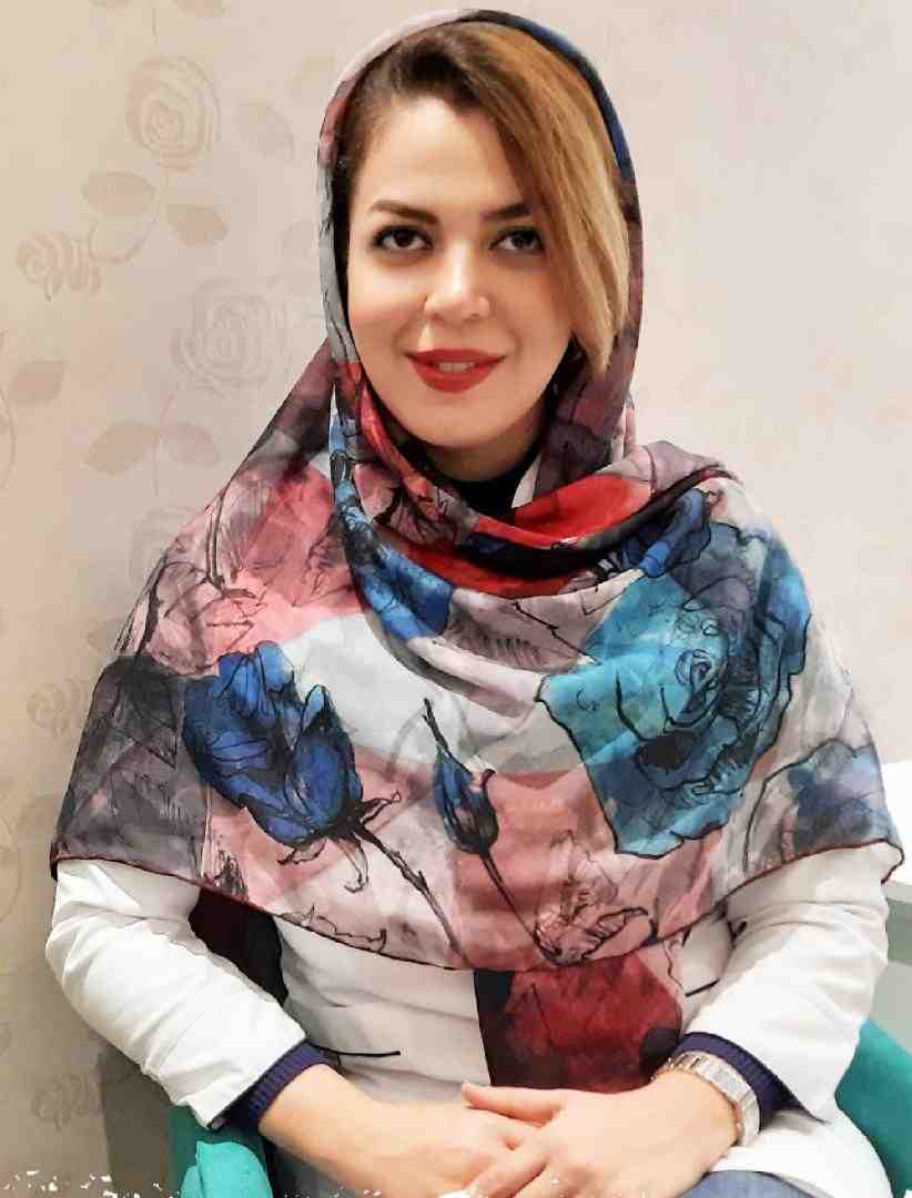 نادیا حفیظی